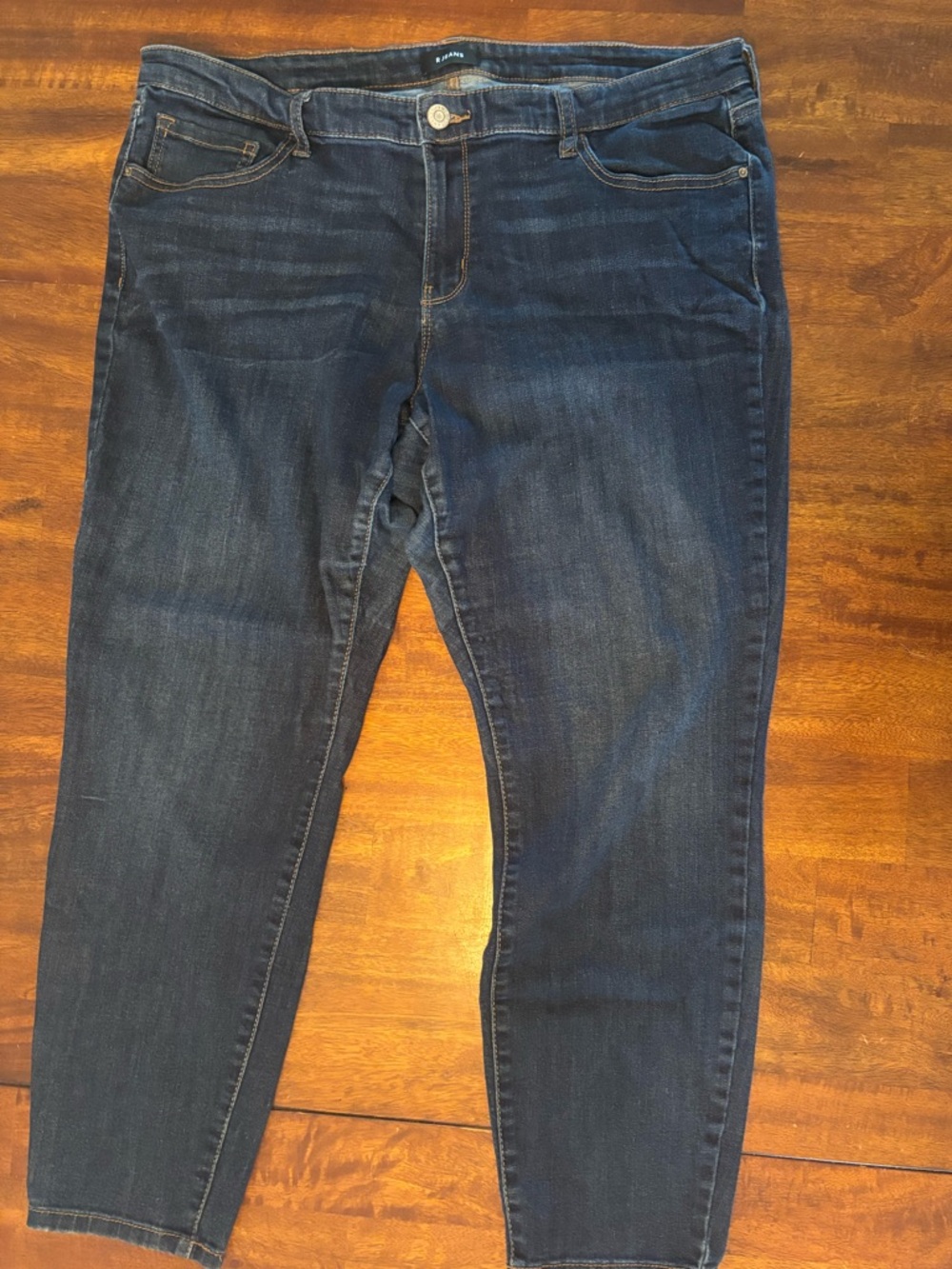 Dark Indigo Skinny Women's Jeans with Stretch